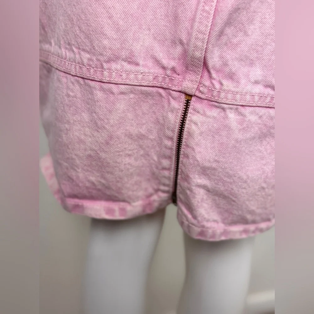 Levi’s vintage Pastel Pink Denim Skirt Sz 11. D10